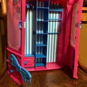 Barbie cloths closet